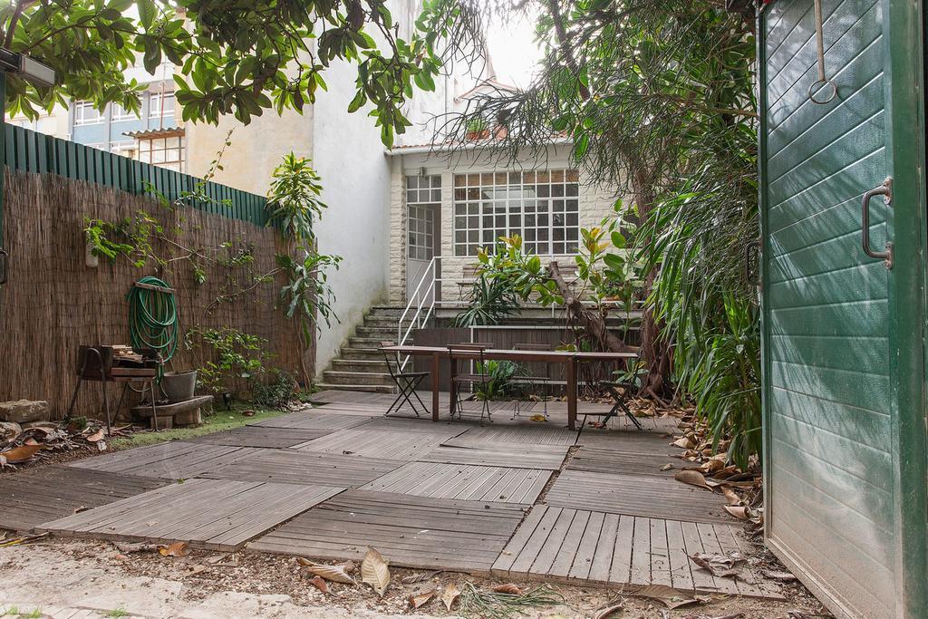 Central, Charming, Quiet, Garden&Parking Lissabon Buitenkant foto